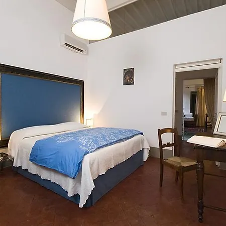 Nocleg ze śniadaniem Relais Sassetti 3*